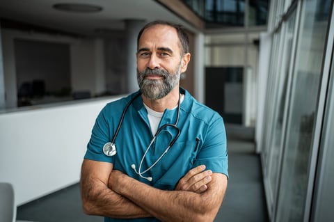 Retrato del Dr. Raúl Armando Quiroz, Cirujano Cardiovascular